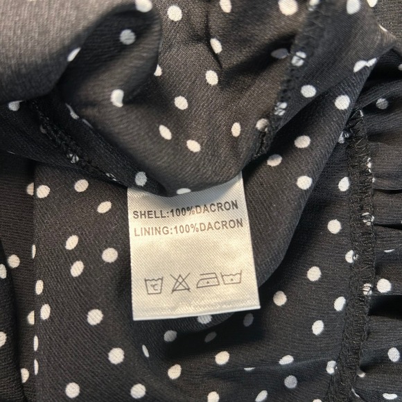 NWOT Black Polka Dot Ruffle Dress Small Short Sleeve Tiered Hem V Neck Flowy Fit - Picture 7 of 7